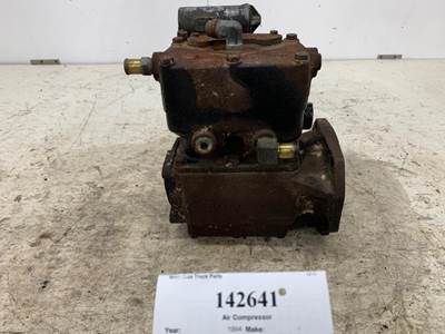 Detroit R23505234 Air Compressor for a Whitegmc WCA AREO SERIES