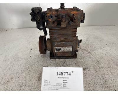 International 3605399C90 Air Compressor