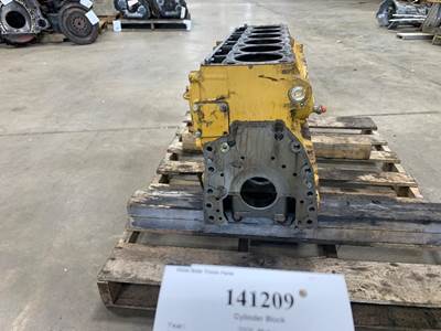 Caterpillar 221-4479 Engine Block / Cylinder Block for a Freightliner M2 106