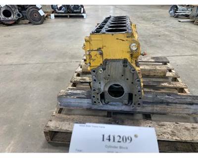 Caterpillar 221-4479 Engine Block / Cylinder Block for a Freightliner M2 106