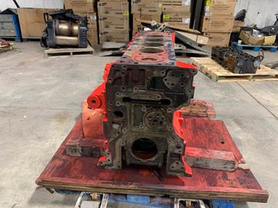 Cummins 3683264 Engine Block / Cylinder Block for a International 9400I