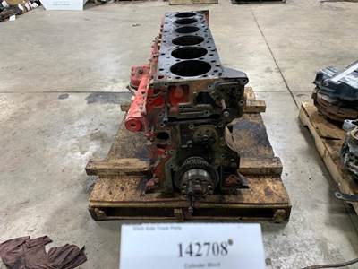 Cummins 3683264 Engine Block / Cylinder Block for a International 9400I
