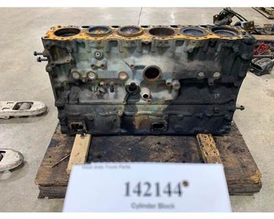 Detroit 23535008 Engine Block / Cylinder Block for a Freightliner CASCADIA 125BBC
