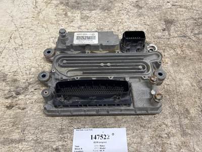 Detroit A0004467635001 Engine Control Module (ECM) for a Freightliner CASCADIA 126