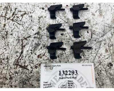 Cummins ISX Fuel Injector Hold Down Clamp with Bolts, Set of 6, Part # 4010231