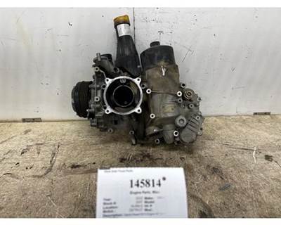 Detroit Diesel DD13 Engine Oil Cooler and Filter Housing, Part # A471801912
