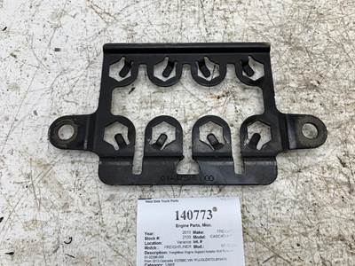 Freightliner 01-32396-000 Engine Part for a Freightliner CASCADIA 125BBC