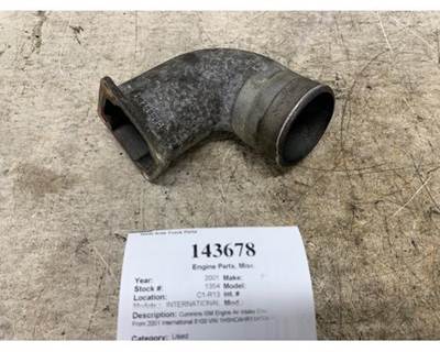 Cummins ISM Engine Air Intake Elbow 1675839C1 from 2001 International 8100