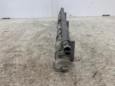 Mack 23488964 Engine Part for a Mack CH612