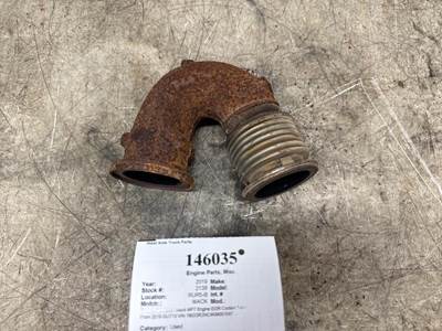 Mack Granite GU713 Engine Part for a Mack GU713
