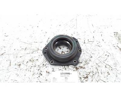 INTERNATIONAL DT 436 Engine Oil Pump Gear Housing  675361C1