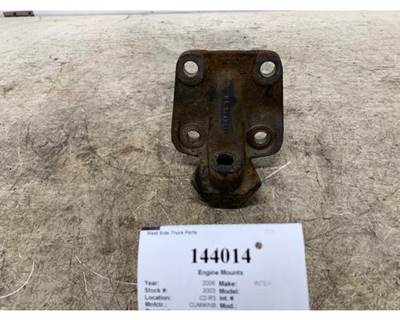 Cummins 1664755C3 Engine Mount for a International 9400I