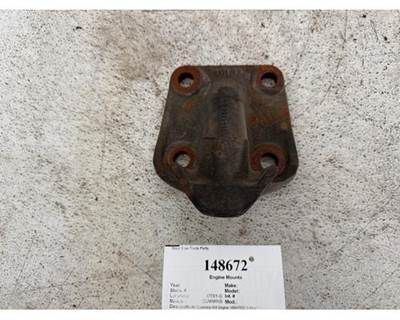 Cummins 1664755C3 Engine Mount