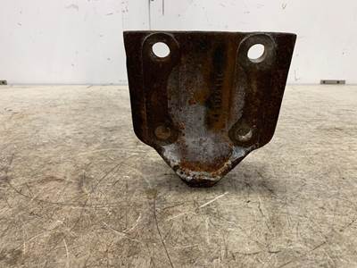 Cummins 1664760C5 Engine Mount for a International 9400I