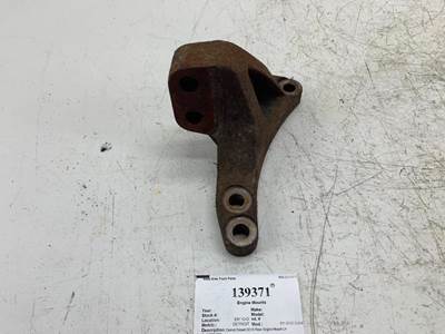 Detroit 01-31372-000 Engine Mount