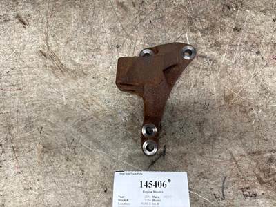 Detroit 01-34045-000 Left Engine Mount for a Western Star TR 5700 XE