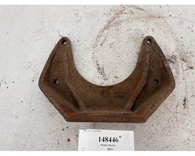 Detroit 8929744 Engine Mount