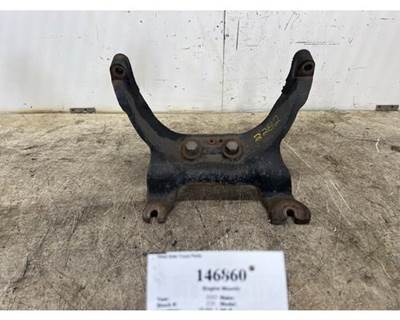 Detroit A4722233204 Engine Mount for a Freightliner CASCADIA 126
