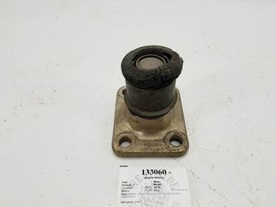Ford D7HA-6096-AA Engine Mount