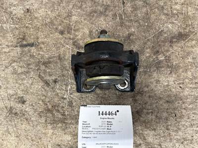 Freightliner 01-26490-000 Engine Mount for a Freightliner M2 106