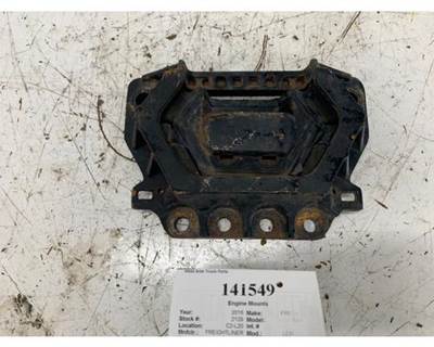 Freightliner LOR J26185 28 Engine Mount for a Freightliner CASCADIA