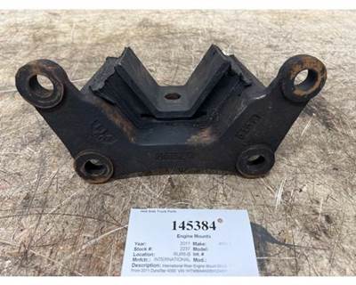 International 0910528 Engine Mount for a International DuraStar 4300