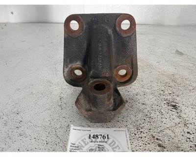 International 1664755C3 Engine Mount