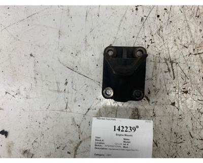 International 3532953C1 Engine Mount
