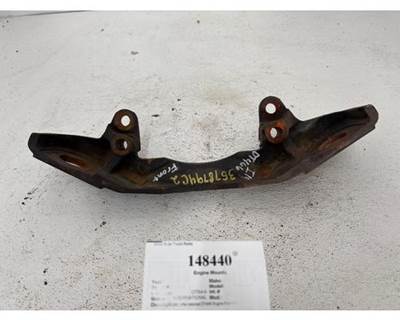 International 3578794C2 Engine Mount