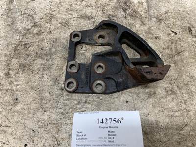 International 3808944C1 Engine Mount