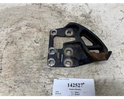 International 3808944C1 Right Engine Mount for a International Prostar