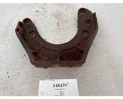 Mack 158GB553 Engine Mount