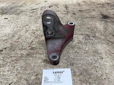 Mack 21176290 Left Engine Mount for a Mack CXU612
