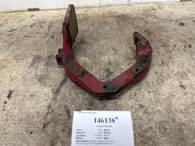 Mack 21315111 Engine Mount for a Mack GU713