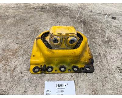 Mack Y-60053-7-1 Engine Mount for a Mack CXU613