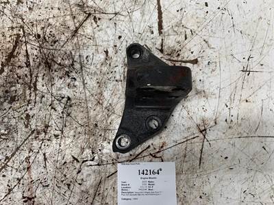Paccar 2139939 Right Engine Mount for a Kenworth T680
