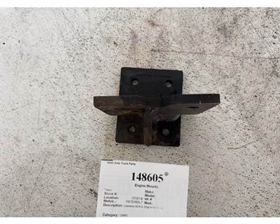 Peterbilt 05-19849L Engine Mount