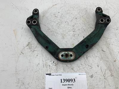 Volvo 20747056 Engine Mount