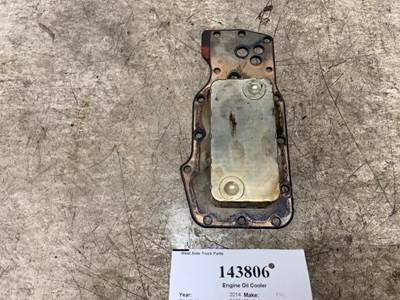 Cummins 3975818 Engine Oil Cooler for a Freightliner M2 106
