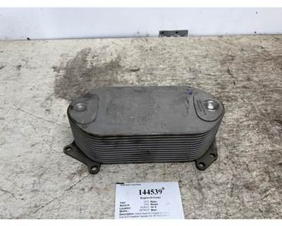 Detroit A4711800265 Engine Oil Cooler for a Freightliner CASCADIA 126