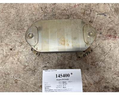 Detroit A4711801065 Engine Oil Cooler for a Western Star TR 5700 XE