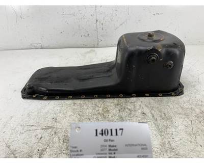 Cummins 4004591 Engine Oil Pan for a International 8600