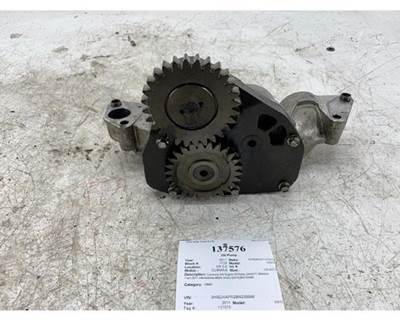 Cummins 2864072 Engine Oil Pump for a International 9900I