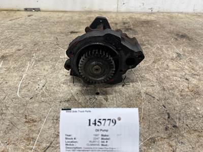 Cummins 3609832 Engine Oil Pump for a International F-9370