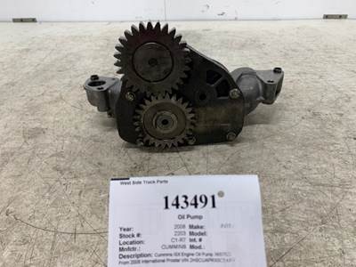 Cummins 3687527 Engine Oil Pump for a International Prostar