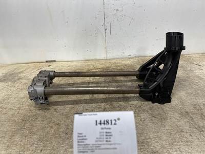 Detroit A4721803901 Engine Oil Pump for a Freightliner CASCADIA 126