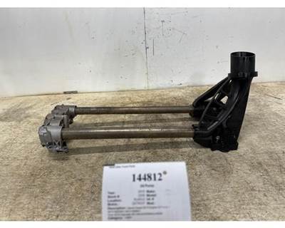 Detroit A4721803901 Engine Oil Pump for a Freightliner CASCADIA 126