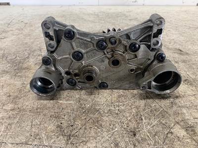 Mack 20835230 Engine Oil Pump