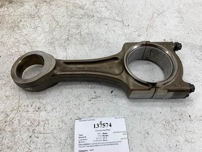Cummins 3879797 Engine Rod for a International 9900I