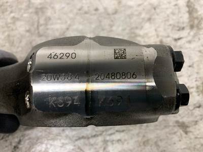 Mack 20480806 Engine Rod for a Mack CH612